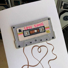 Tarjeta-Parche. Love Songs Mix Tape